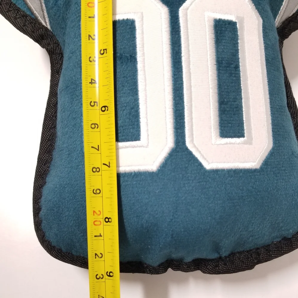 Pets First NFL Philadelphia Eagles Jersey Tough Squeaker Dog Toy NWOT
